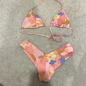 Billabong bikini set